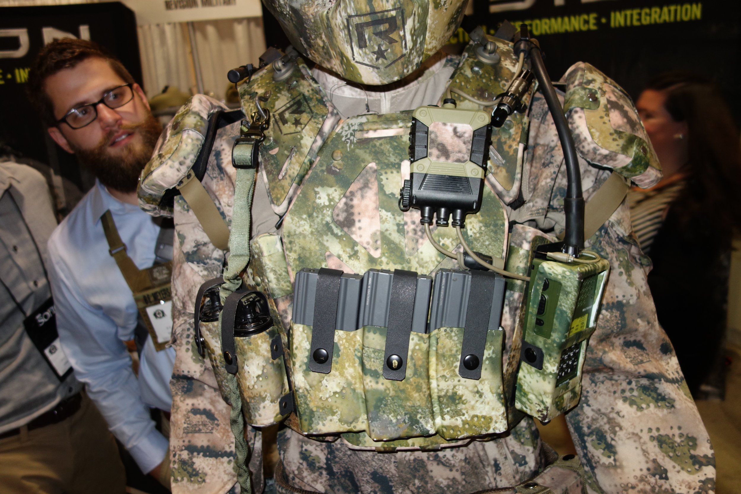 Tactical Assault Gear Lanyard Carabiner W/frog2 Models